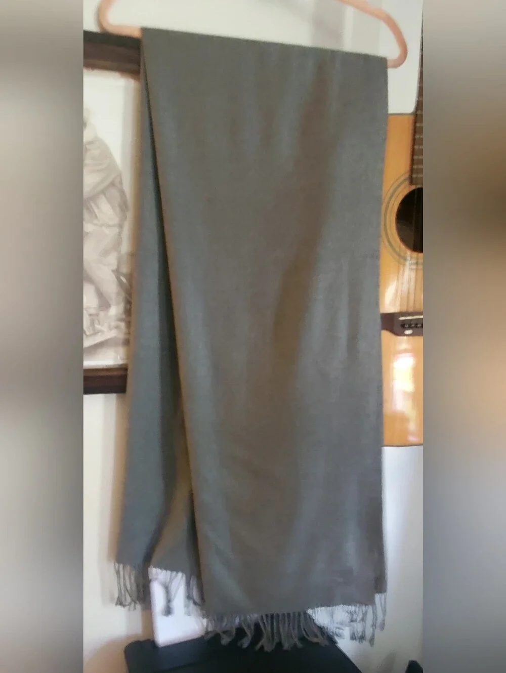 Wolfmark soft gray
